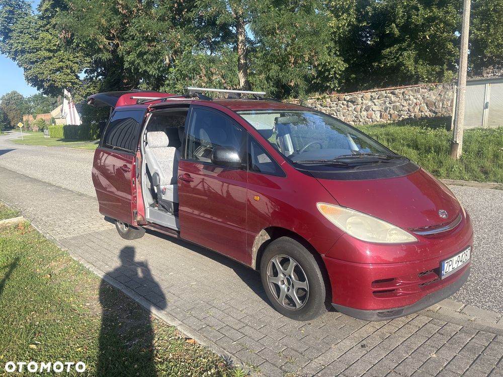 Toyota Previa - 2