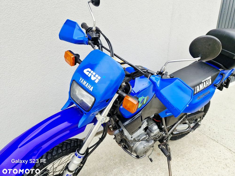 Yamaha XT - 28