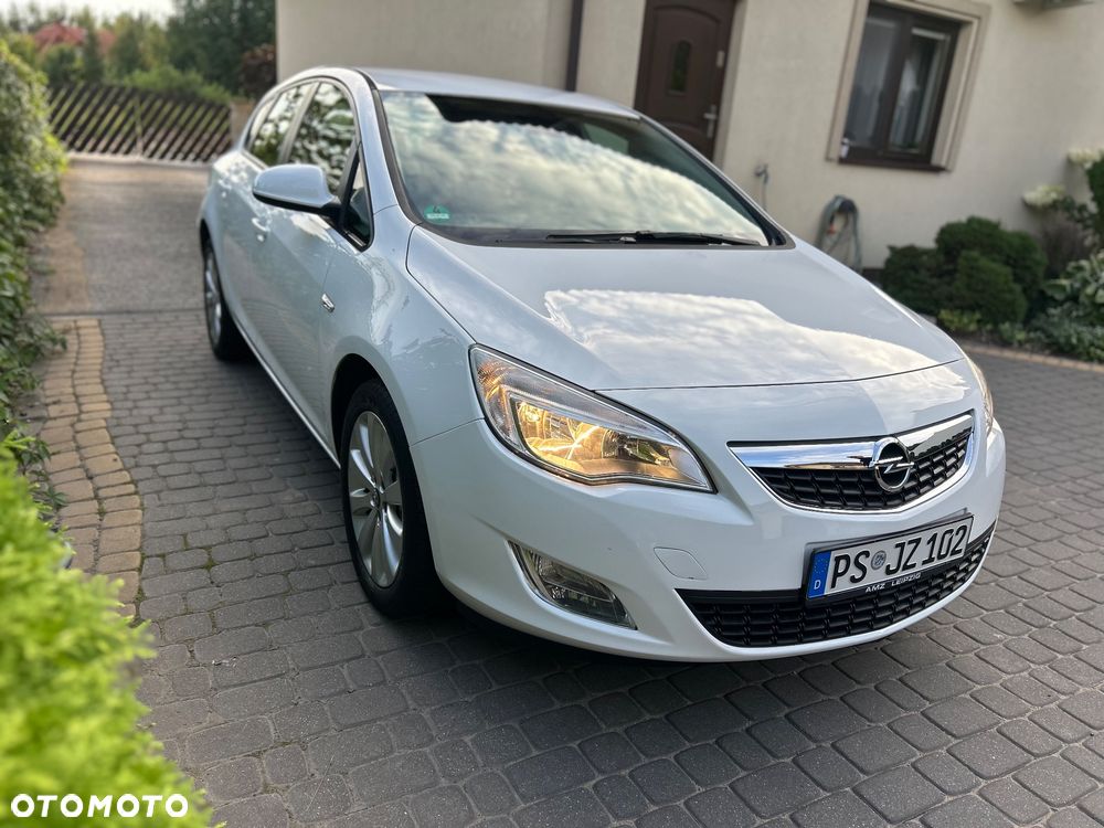 Opel Astra 1.4 ecoFLEX - 5