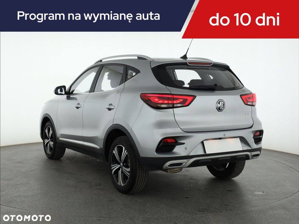 MG ZS - 6