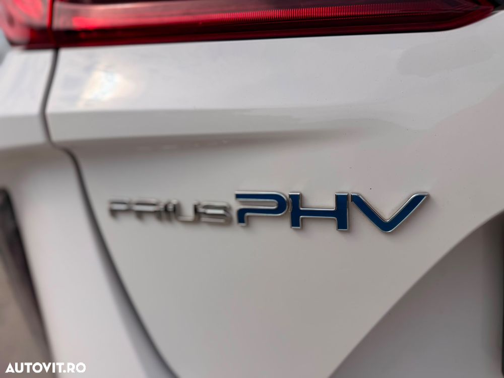 Toyota Prius - 12