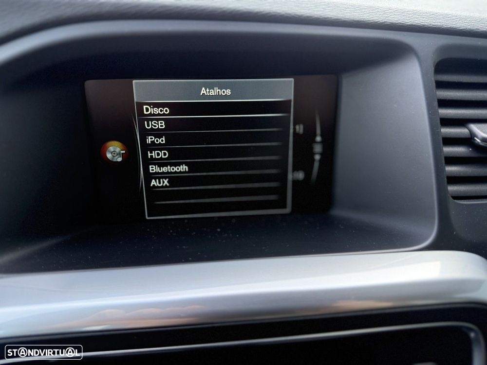 Volvo V60 1.6 D2 Drive Momentum Start/Stop - 21