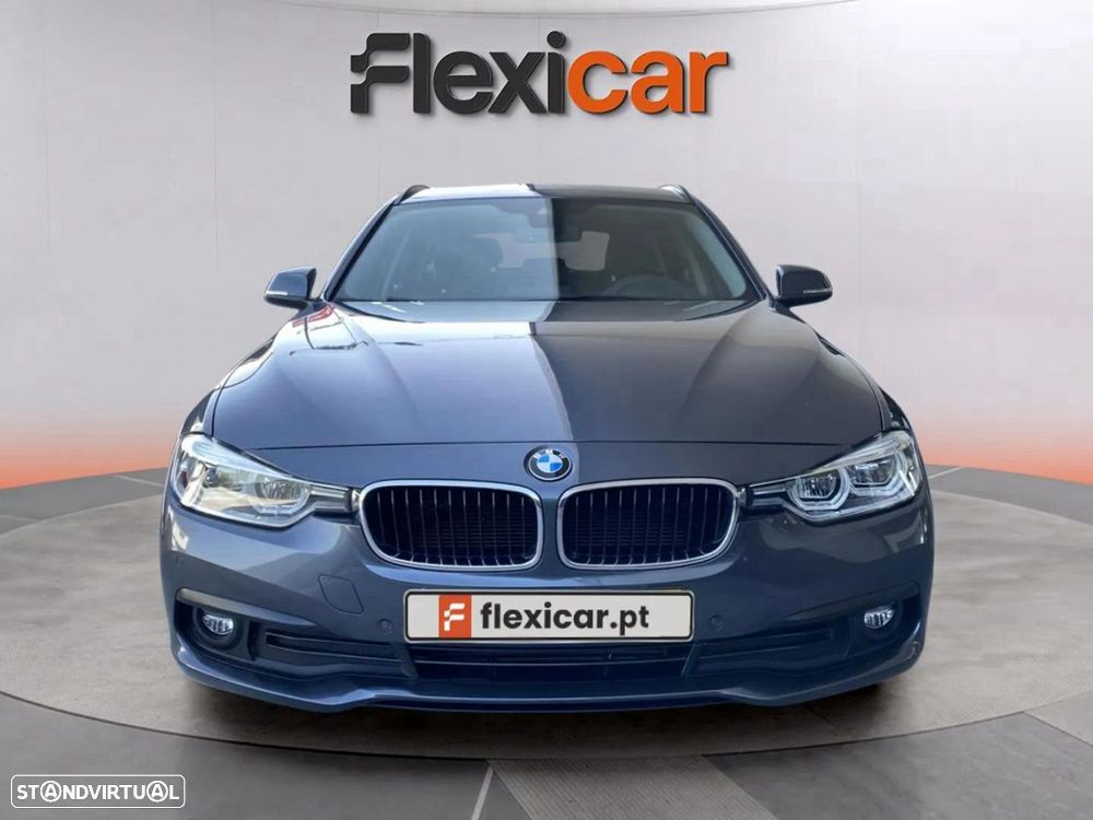 BMW 318 d Touring - 12