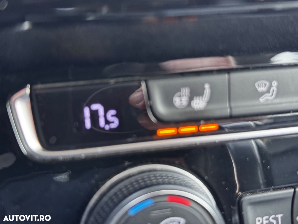 Volkswagen Passat 2.0 TDI SCR DSG Highline - 15