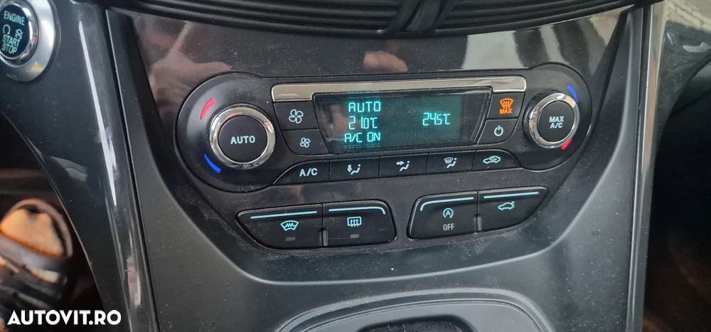 Ford Kuga 2.0 TDCi Powershift 4WD Titanium - 15