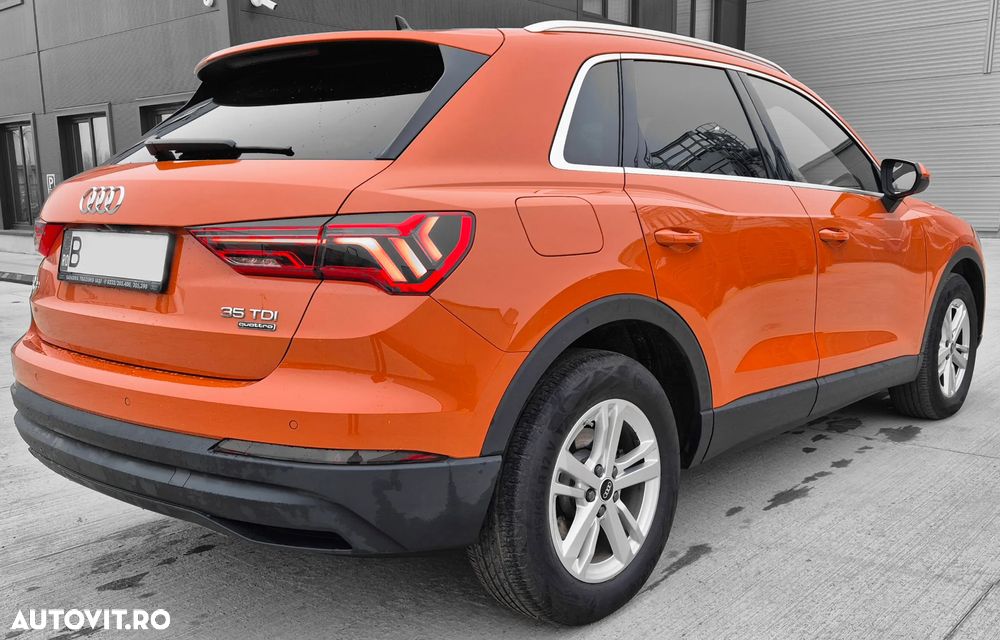 Audi Q3 2.0 35 TDI S tronic quattro S Line - 4