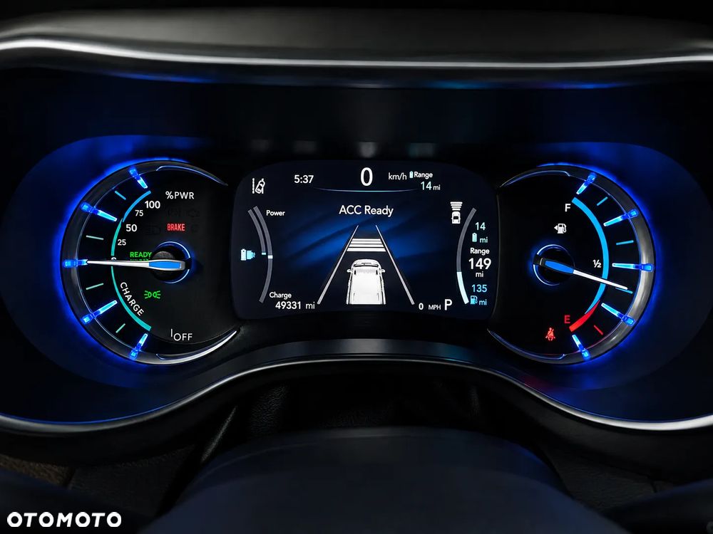 Chrysler Pacifica - 18