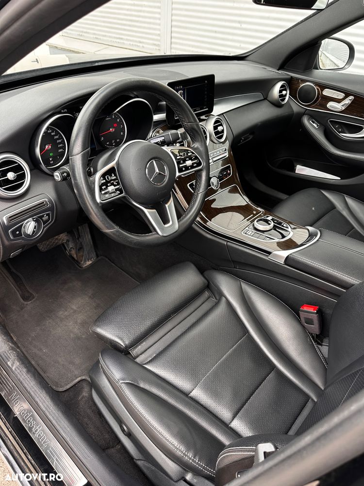 Mercedes-Benz C 300 4MATIC Aut. - 5