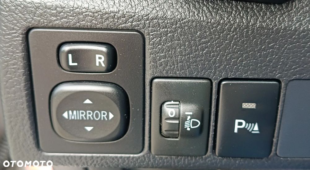 Toyota Auris - 25