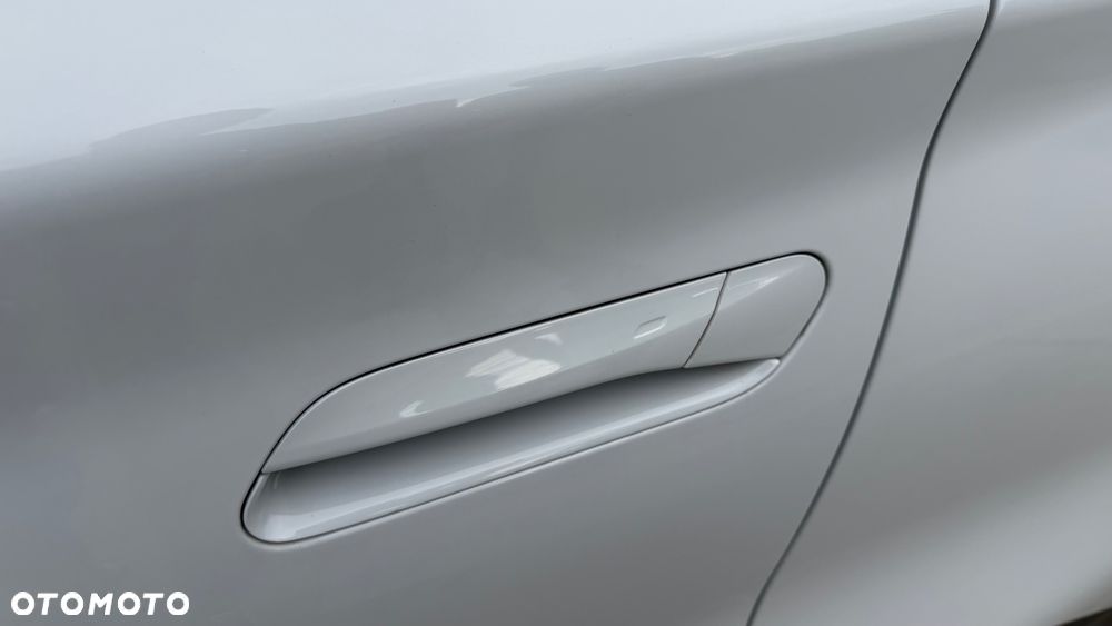 Volkswagen ID. Unyx 06 - 35