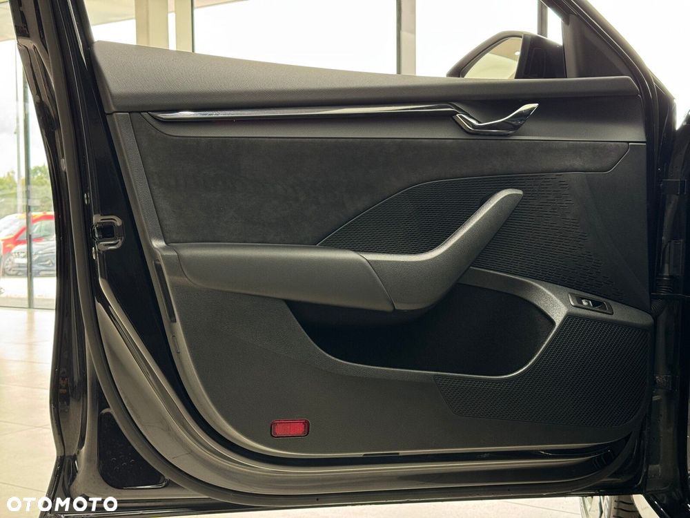 Skoda Octavia 1.4 TSI Plug-In Hybrid RS DSG - 12