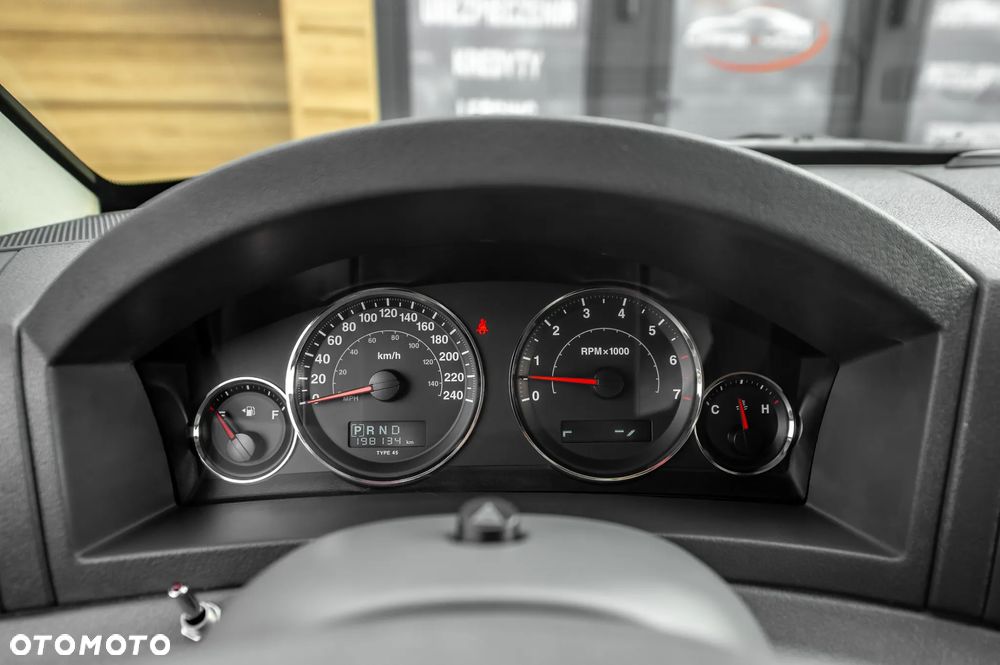 Jeep Grand Cherokee 4.7 Automatik Limited - 27