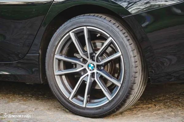 BMW 318 d Line Sport Auto - 12