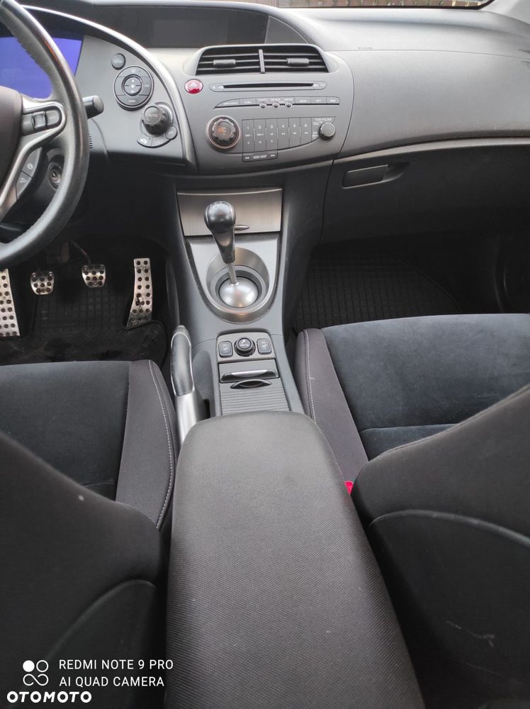 Honda Civic 1.4 Sport - 10