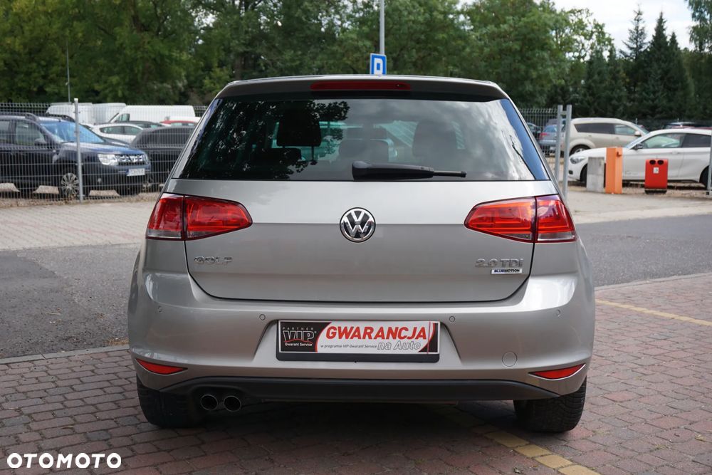 Volkswagen Golf 2.0 TDI BlueMotion Technology Cup - 4
