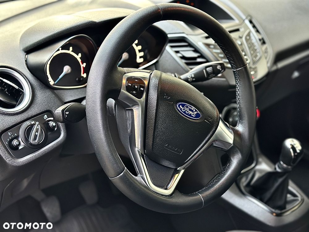 Ford Fiesta 1.0 EcoBoost Titanium - 20