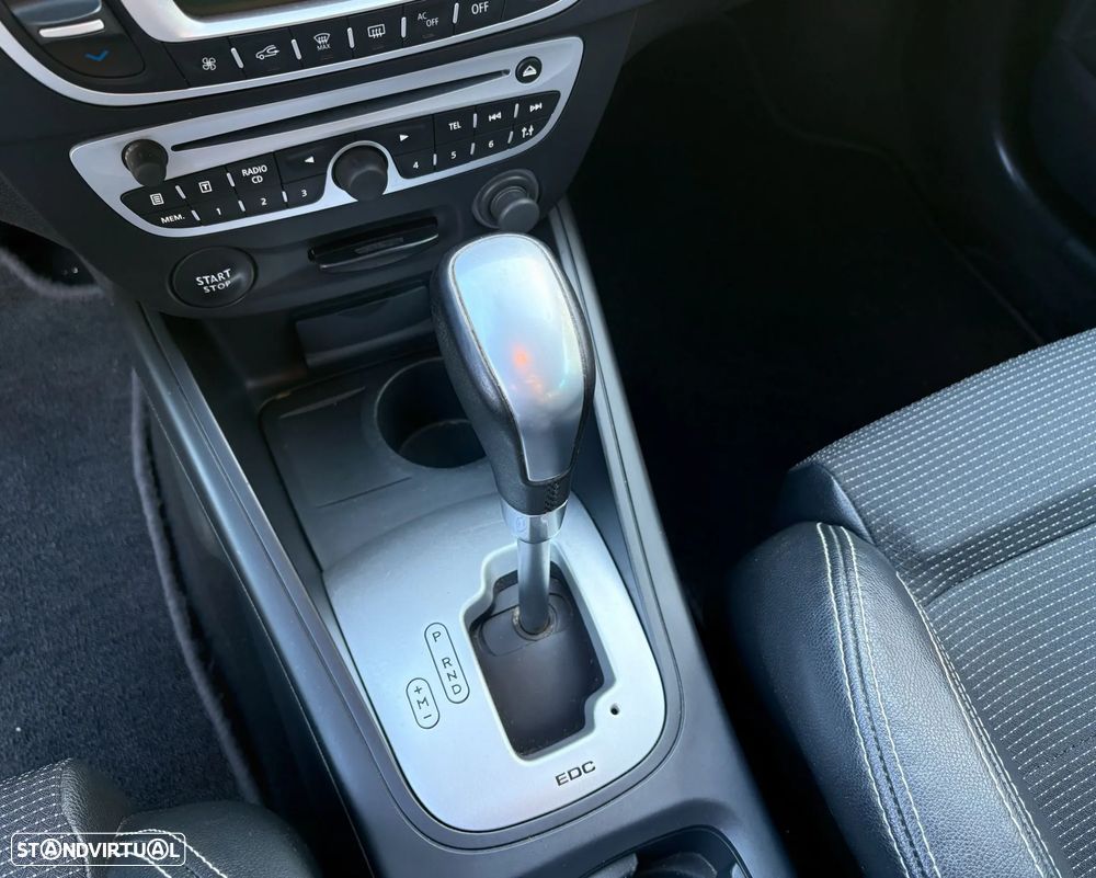 Renault Mégane 1.5 dCi GT Line EDC - 8