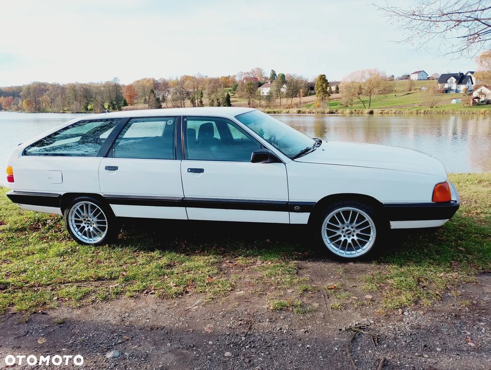 Audi 100 Avant 2.4 D - 2