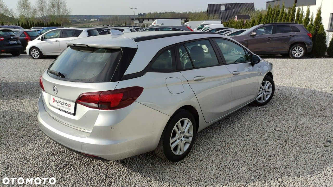 Opel Astra - 6