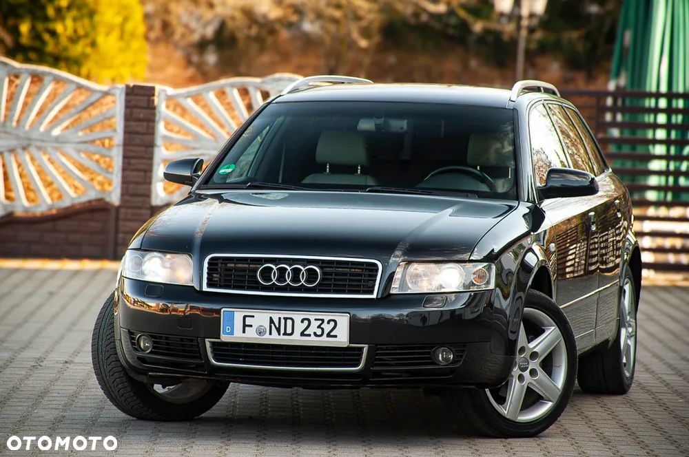 Audi A4 Avant - 10