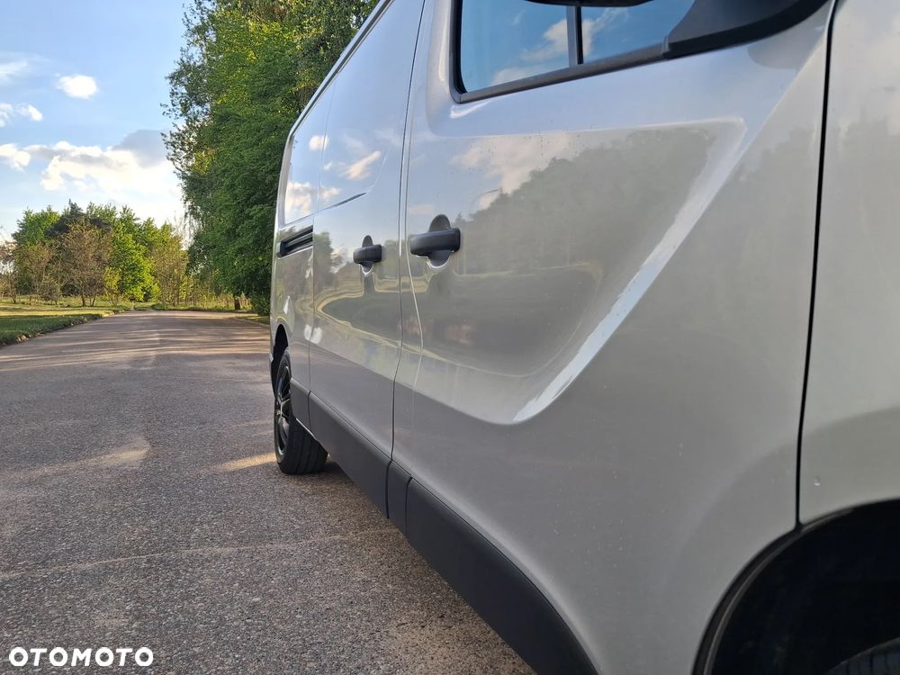 Renault Trafic - 10