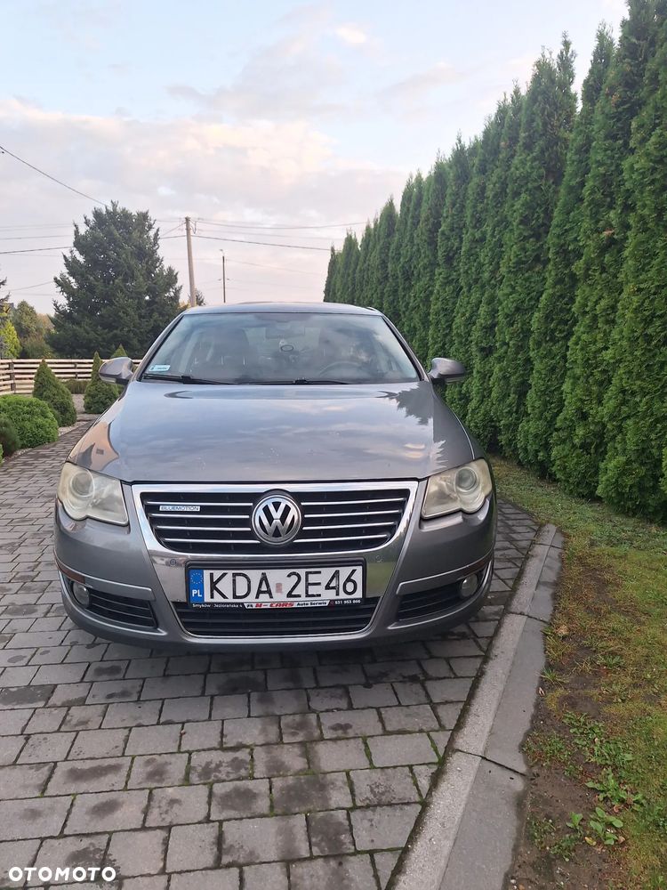 Volkswagen Passat 1.9 TDI DPF BlueMotion - 5