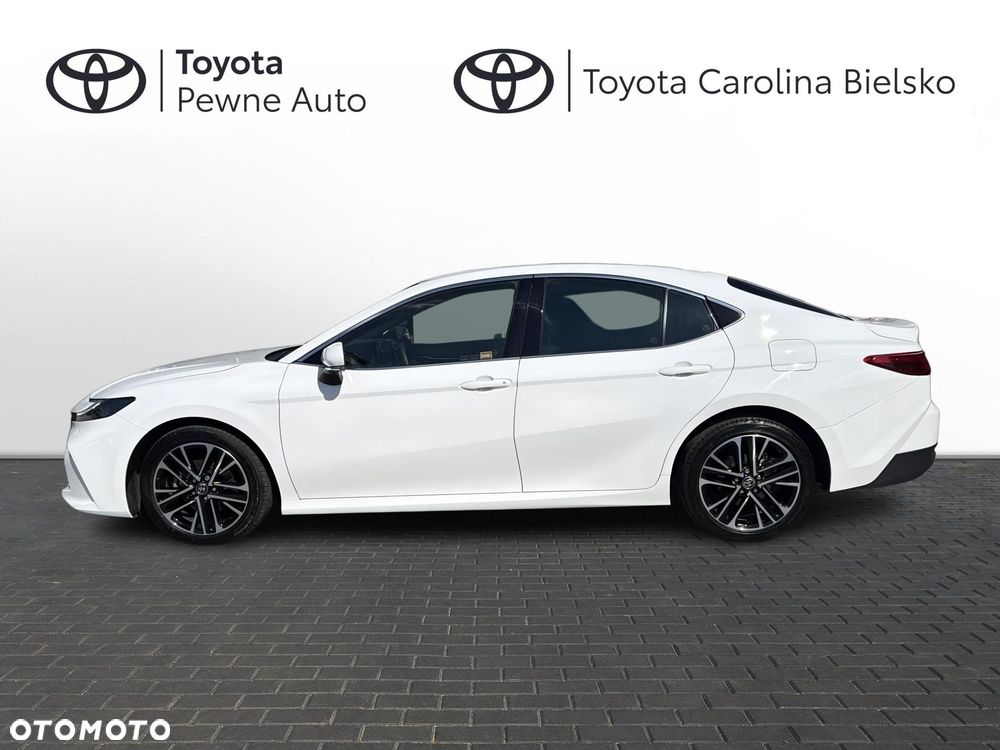 Toyota Camry - 3