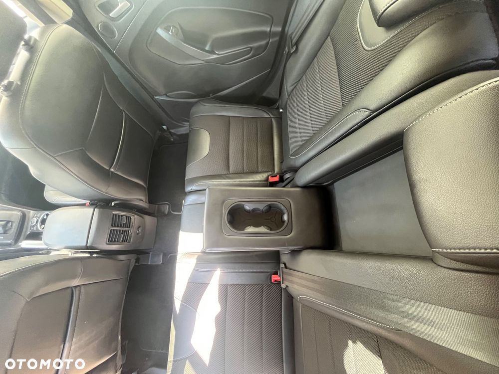 Ford Kuga 2.0 TDCi 4WD Titanium - 24