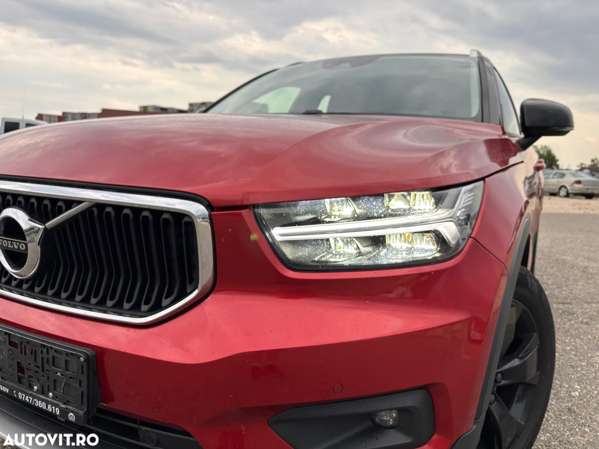 Volvo XC 40 D4 AWD Geartronic Momentum - 12