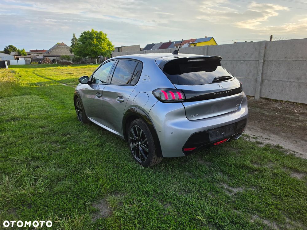 Peugeot 208 PureTech 130 EAT8 GT - 2