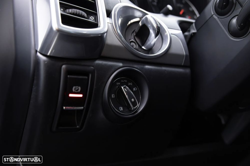 Porsche Cayenne GTS Tiptronic S - 32