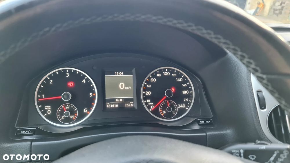 Volkswagen Tiguan 2.0 TDI Perfectline R-Style - 31