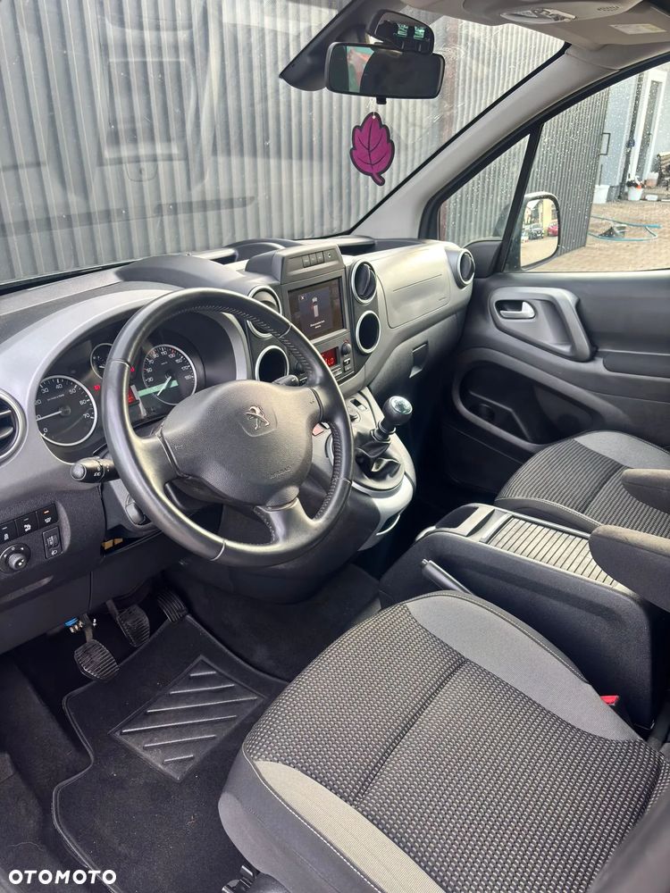 Peugeot Partner BlueHDi 120 Stop&Start Outdoor - 19