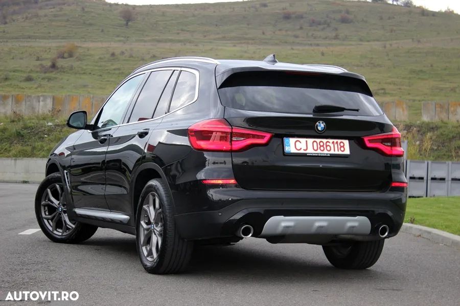 BMW X3 xDrive20d AT Luxury Line - 16