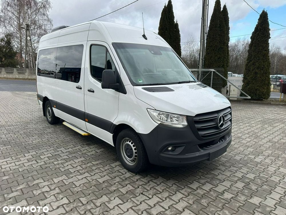 Mercedes-Benz Sprinter - 9