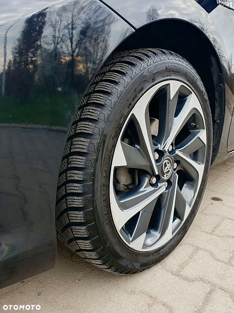 Toyota Auris Hybrid 135 Comfort - 13