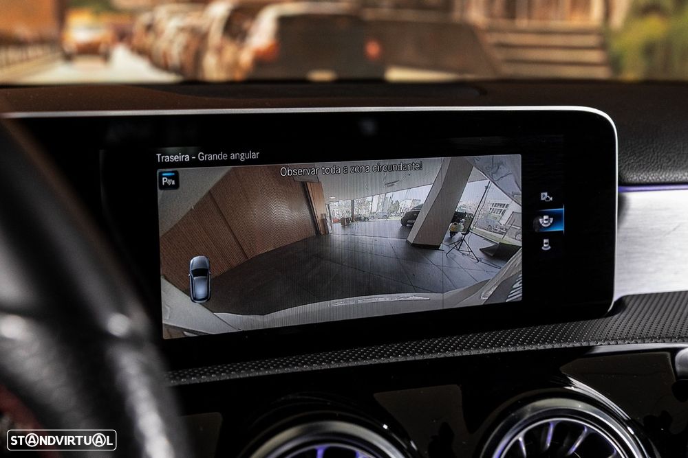 Mercedes-Benz A 250 e AMG Line - 19