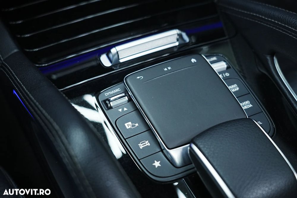 Mercedes-Benz GLE 350 4 Matic AMG Line - 30