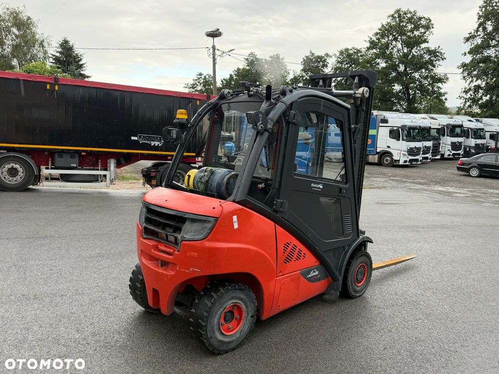 Linde H25T-02 - 4