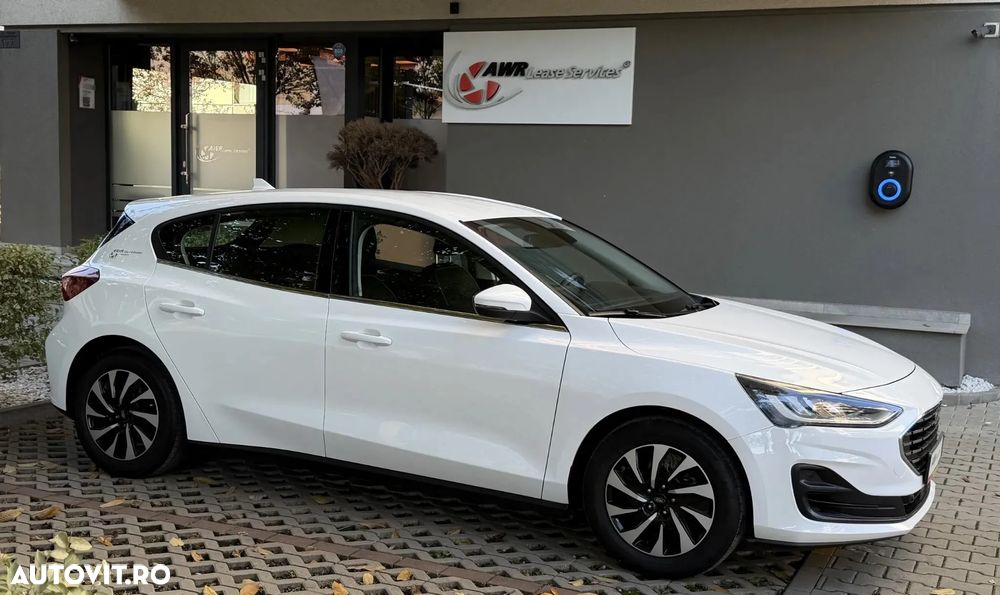 Ford Focus 1.0 EcoBoost Titanium - 1