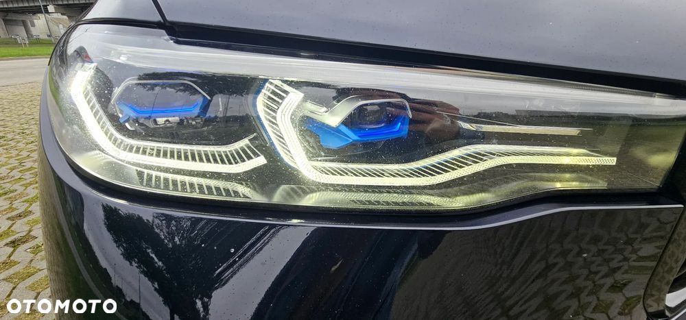 BMW X7 M50d sport - 10
