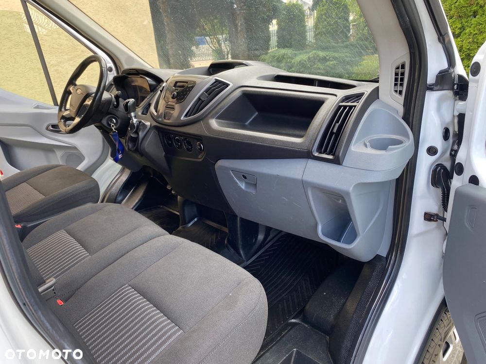 Ford TRANSIT, zakupiony w salonie w Rzeszowie, serwisowany, bezwypadkowy - 22