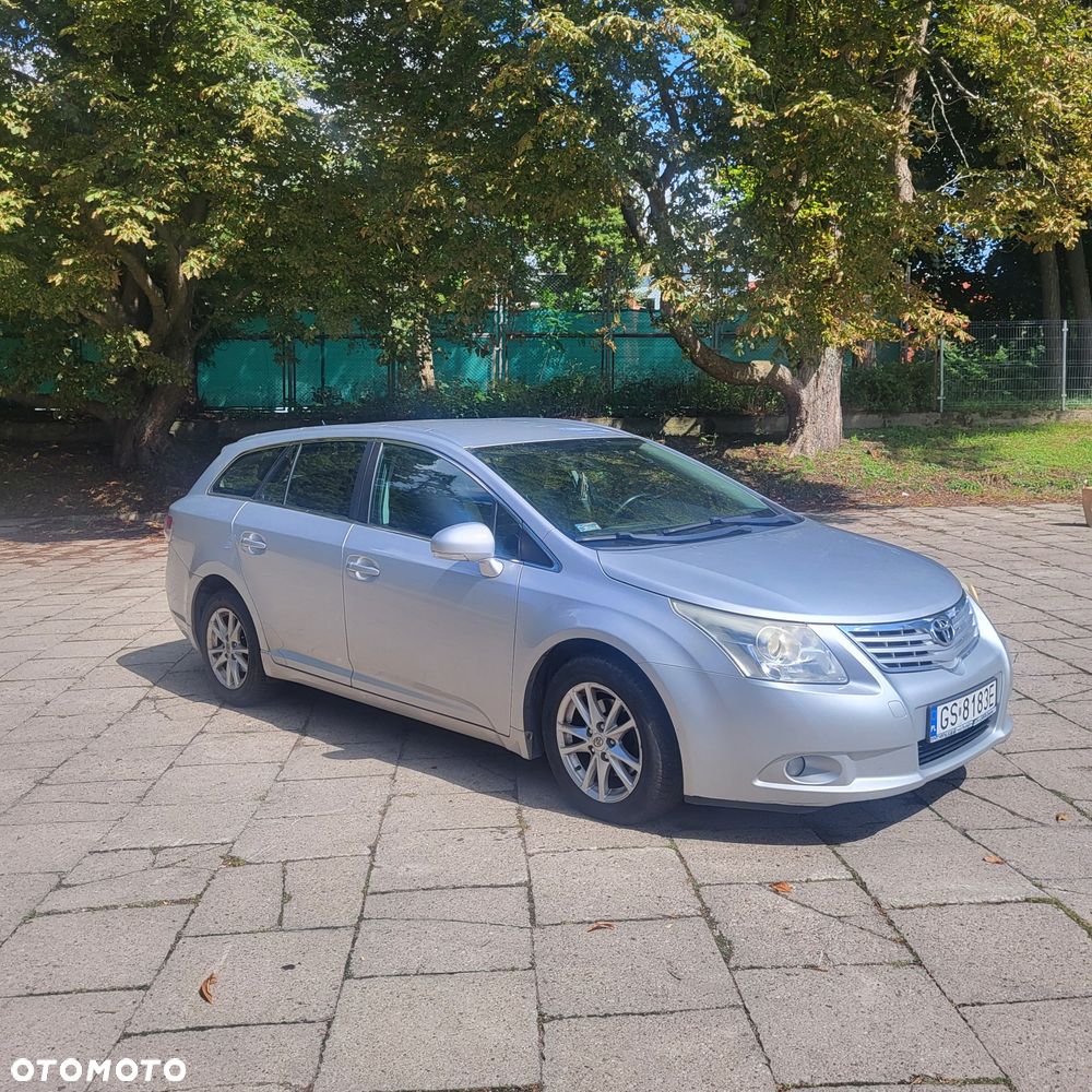 Toyota Avensis - 3