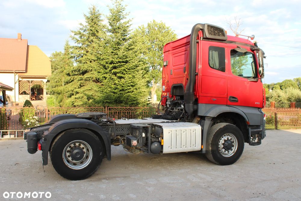 Mercedes-Benz AROCS 1851 z Niemiec 4x4 - 4