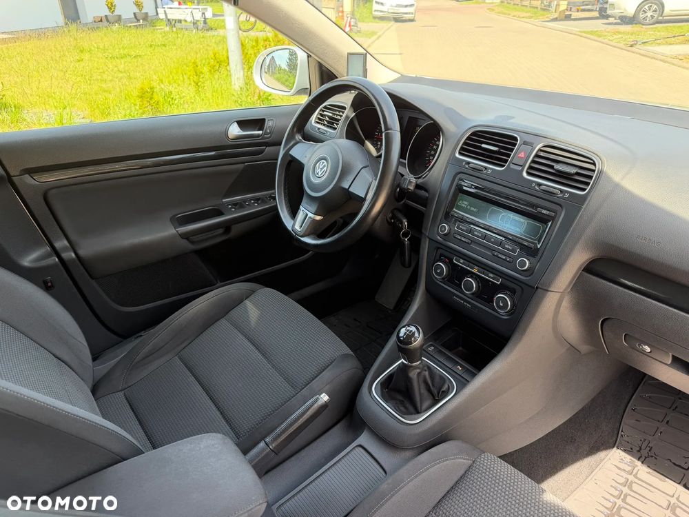 Volkswagen Golf 1.6 TDI Comfortline - 11