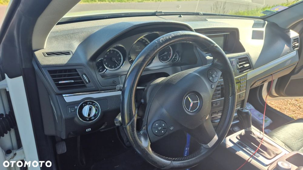 Mercedes-Benz Klasa E 350 CDI BlueEff - 8