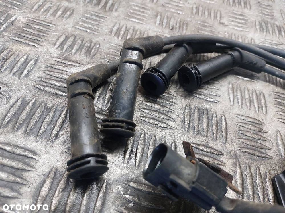CEWKA ZAPŁONOWA PRZEWODY HYUNDAI GETZ I 1.1 12V 01122-03220J DELPHI GN10703 - 2