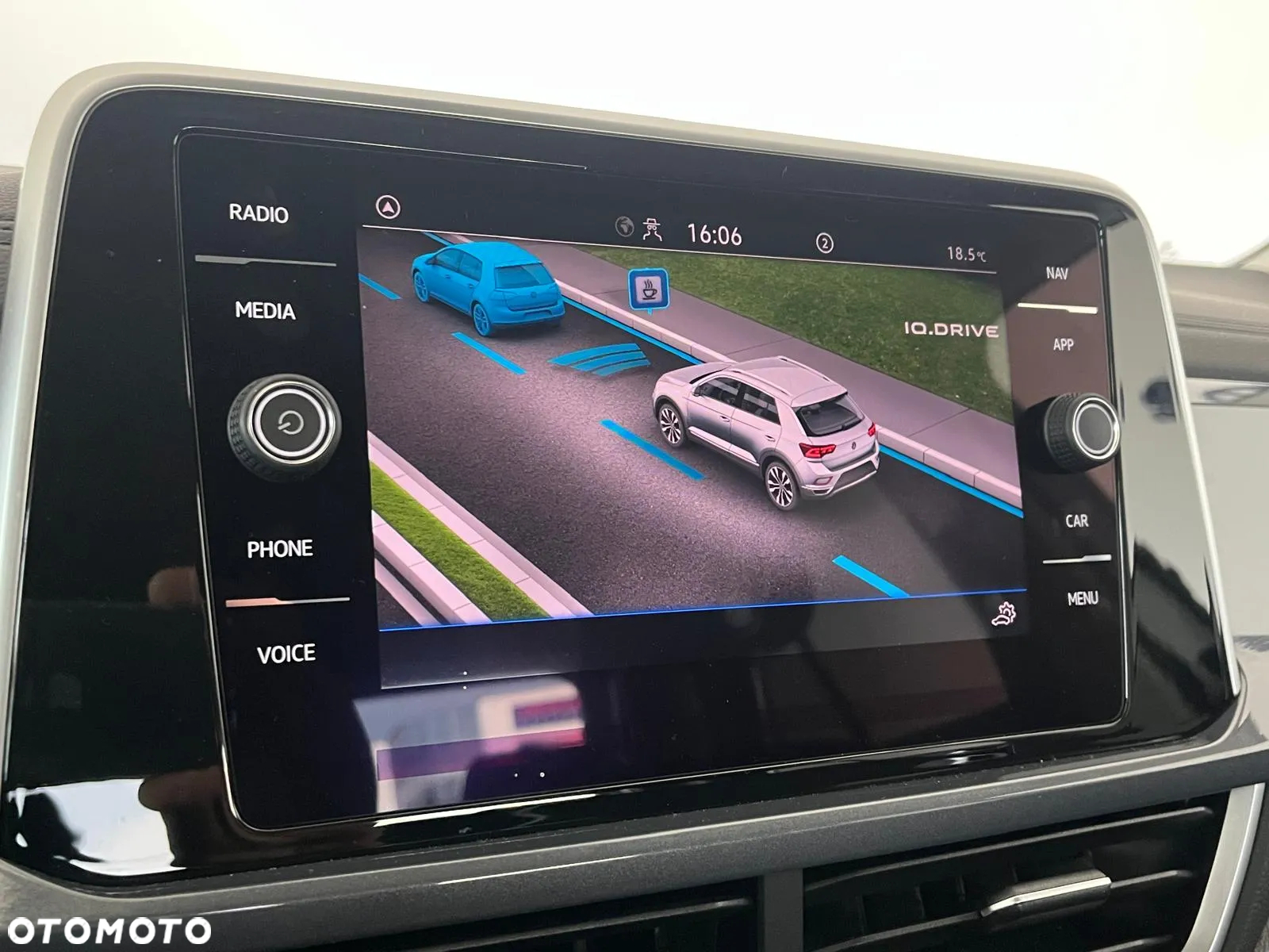 Volkswagen T-Roc 1.5 TSI Style DSG - 28