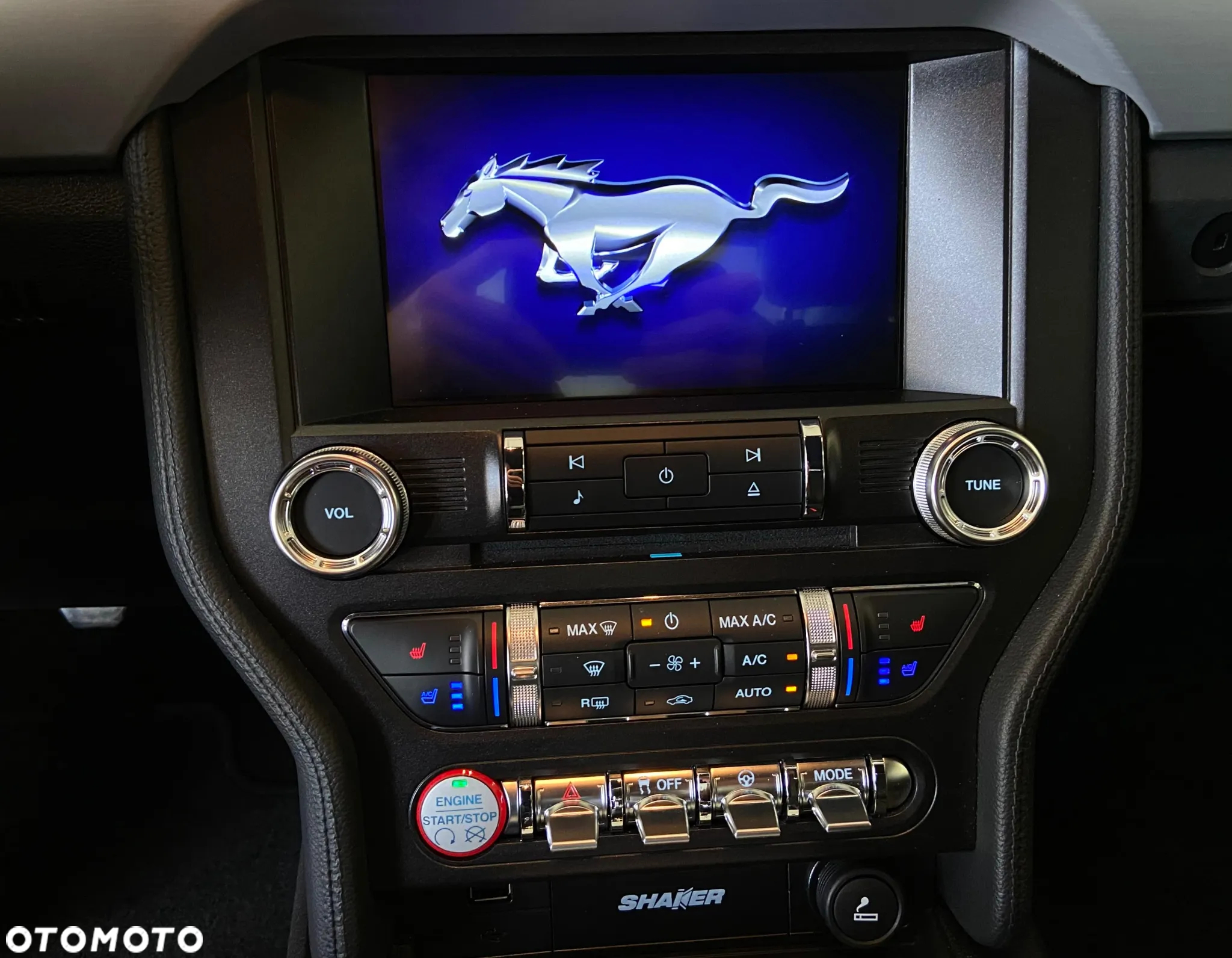Ford Mustang 5.0 V8 GT - 13