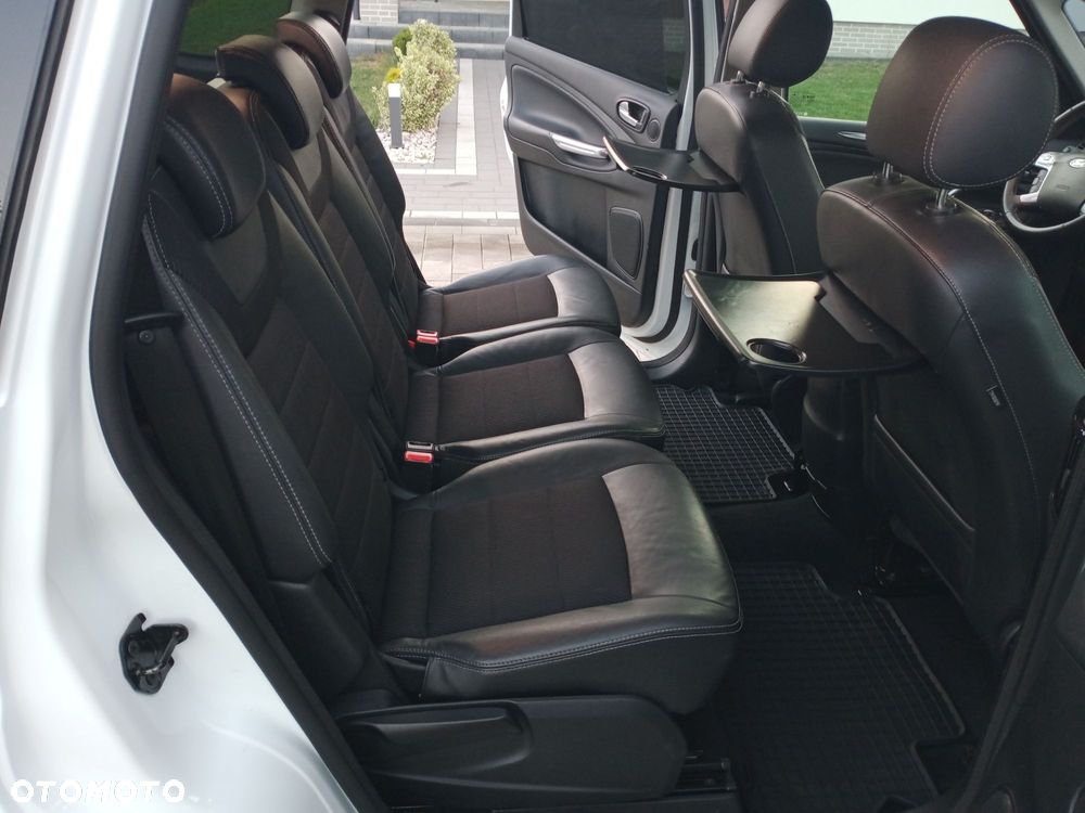 Ford S-Max 2.0 TDCi Titanium - 31